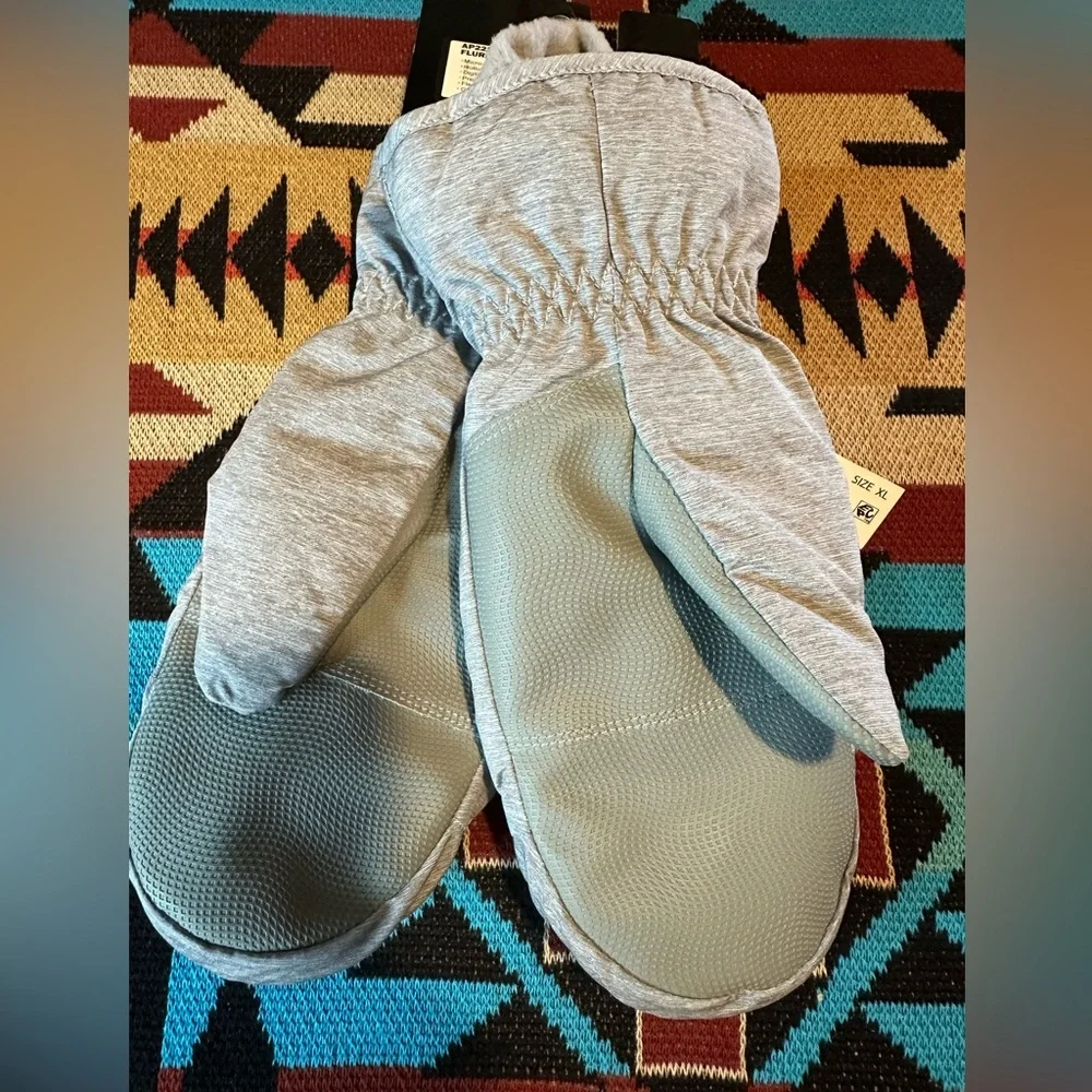 Gray Mittens with Elastic Cuff